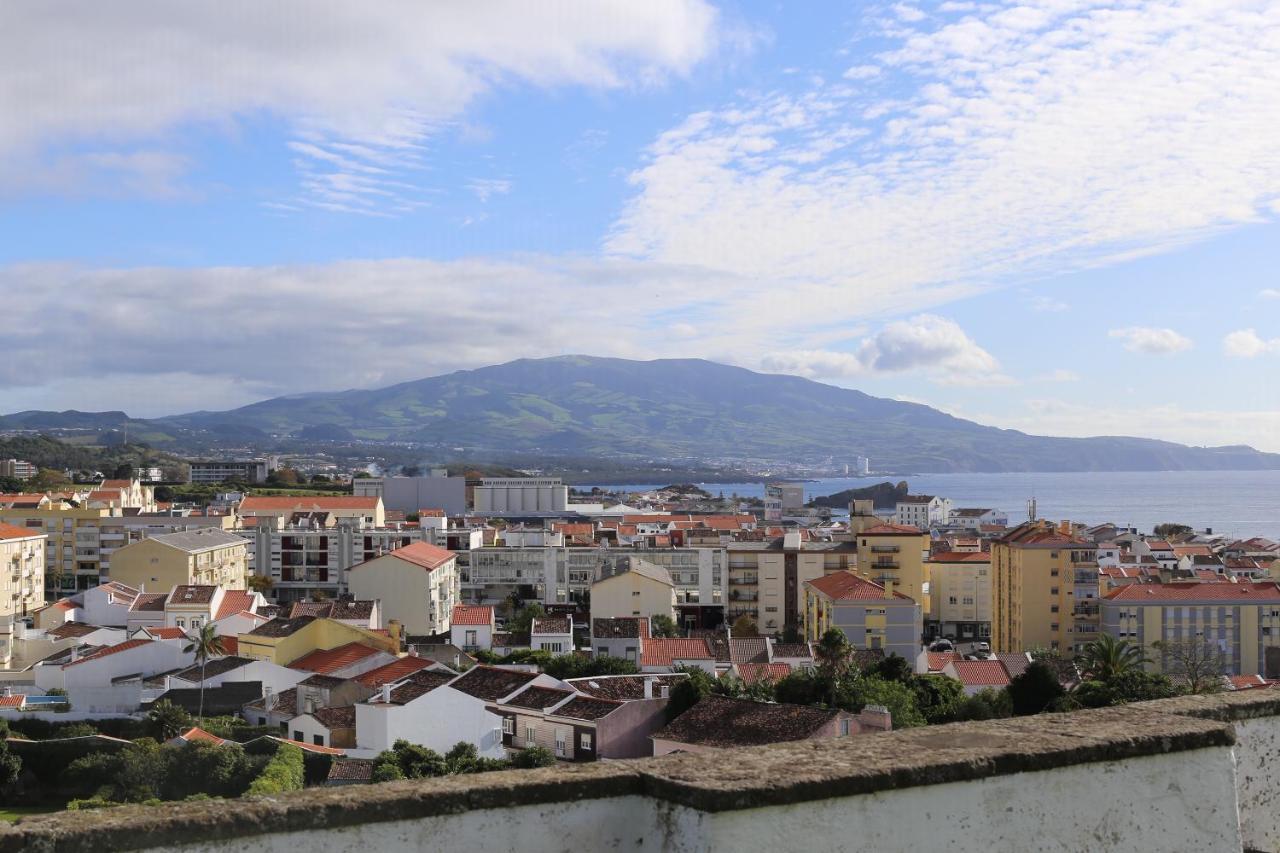 City Center, 200 Meters To Marina, Walk To Everything, Private Yard And Garden Ponta Delgada  Luaran gambar